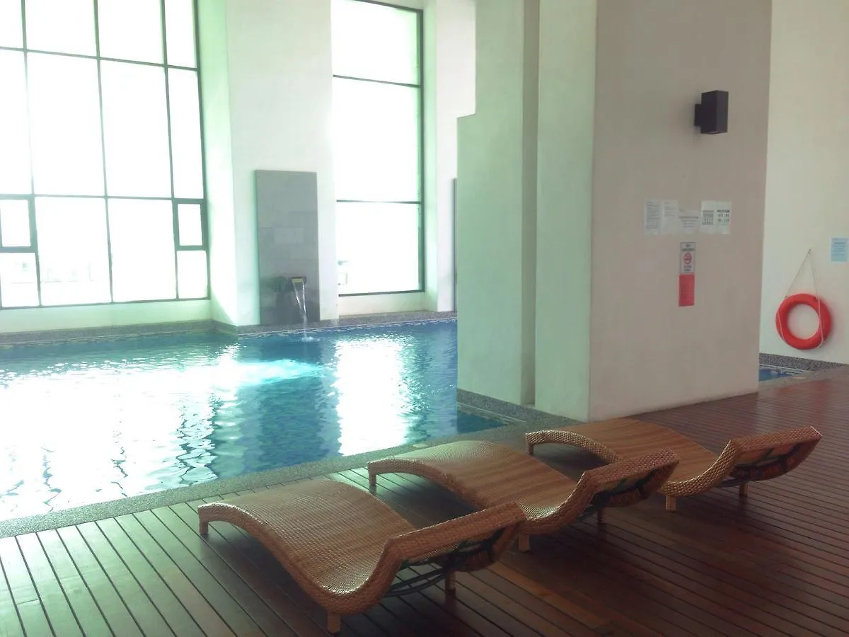 Sky Peak Residences Apartment Johor Bahru 0*,